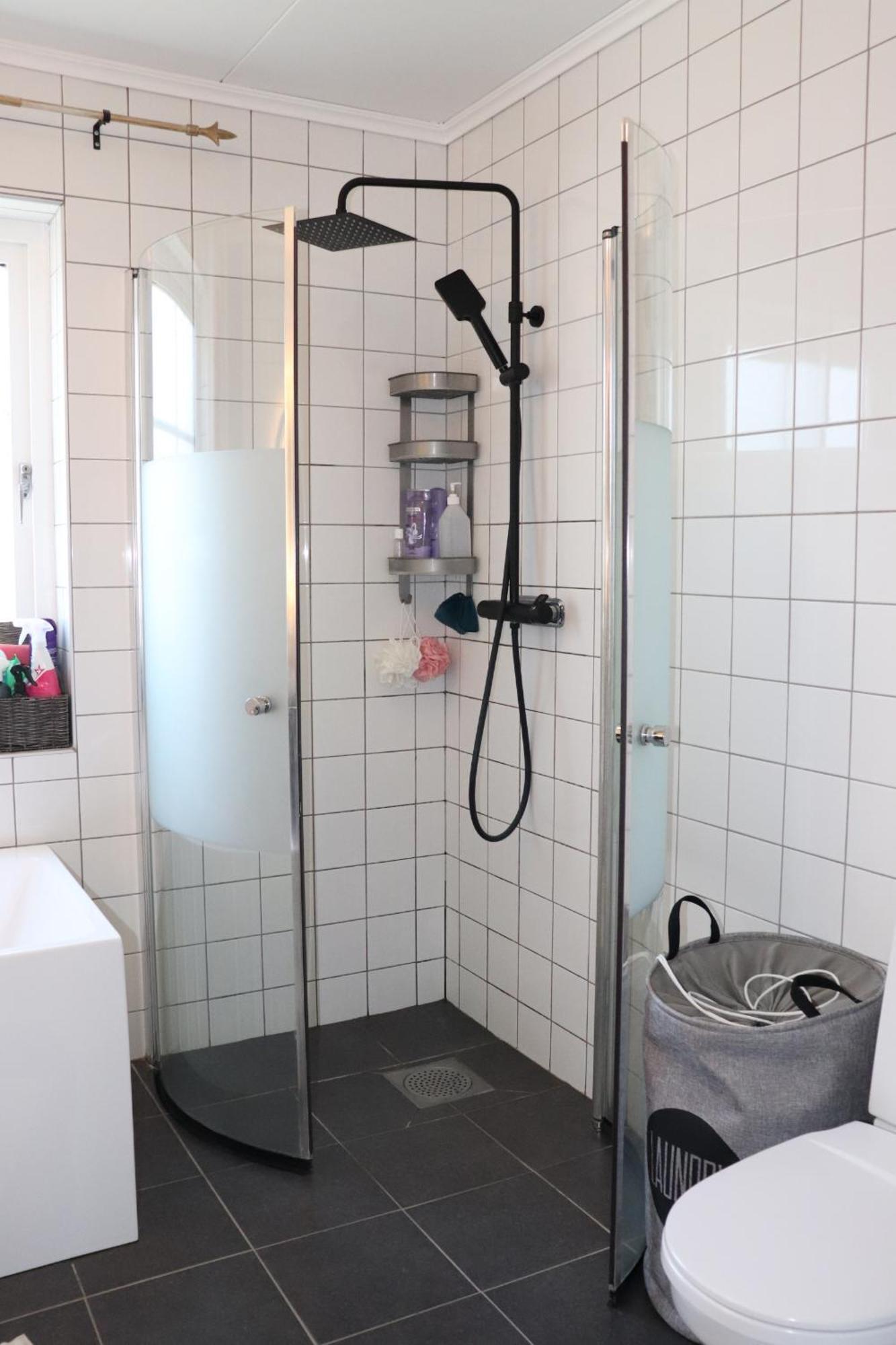 Färjestaden Lila Rummet - Rum Naera Bad Och Centrum, 1 Tr Upp - Saengklaeder & Handdukar Ingar מראה חיצוני תמונה